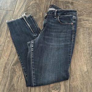 Abercrombie & Fitch ankle jeans size 31